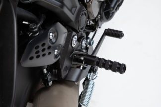 SW-MOTECH Racing Footrests Mounting Kit For  Yamaha MT-07 | Black
